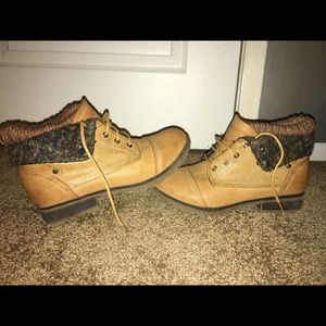 Ankle-High brown lace-up boots